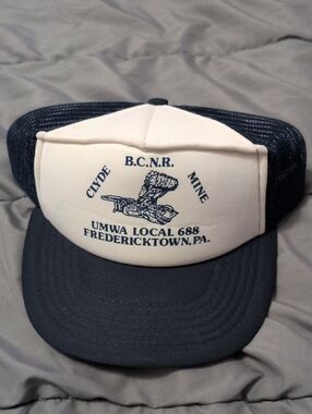 Vintage UMWA Local 688 Fredericktown PA Navy & White Mesh Trucker Hat